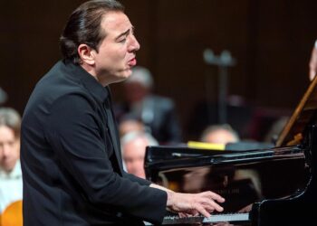 FAZIL SAY YARIN AKŞAM BELLAPAIS MANASTIRI’NDA