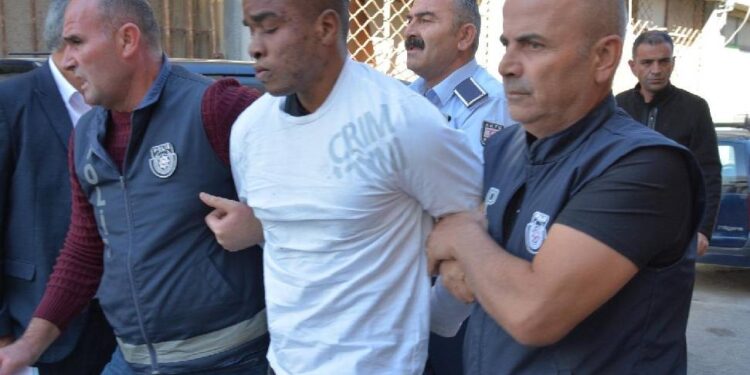 ALAV CİNAYETİ ZANLILARI FİRAR ETTİLLER VE ANINDA YAKALANDILAR