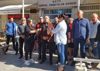 KAMU-SEN LEFKOŞA VE GİRNE SOSYAL SİGORTALARDA GREVDE