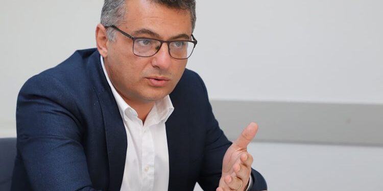 SABIRLA MÜCADELEYE DEVAM EDECEĞİZ