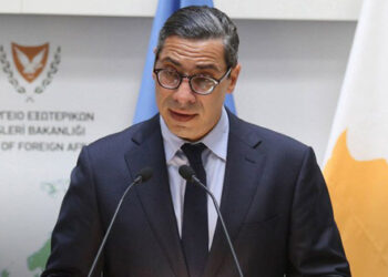 KIBRIS SORUNUN DEĞİL ÇÖZÜMÜN PARÇASIDIR