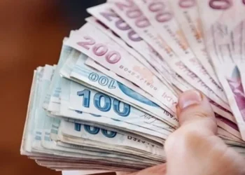 EKİM AYI HAYAT PAHALILIĞI YÜZDE 3.22