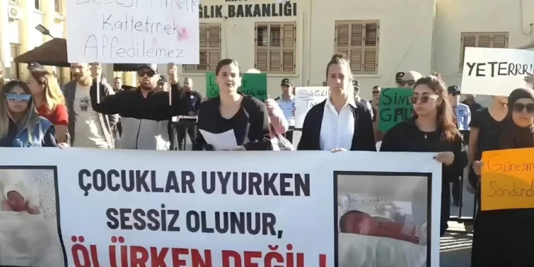 “İSTİFA YETMEZ, HESAP VERİLMELİ”