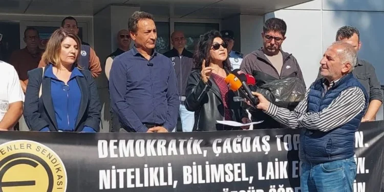 SINAVLAR BAŞLIYOR HALA OKULLARDA 40 ÖĞRETMEN EKSİĞİ VAR