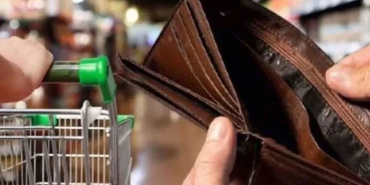 KTAMS AÇLIK SINIRINI 27 BİN 567 TL OLARAK AÇIKLADI