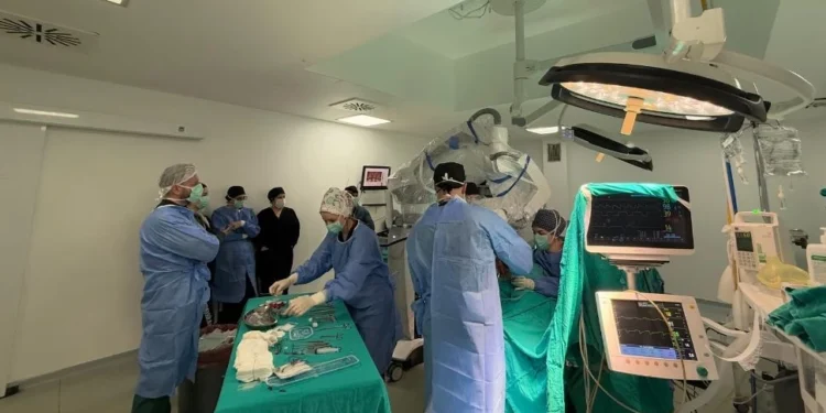 EPİLEPSİ PİLİ AMELİYATI BAŞARIYLA GERÇEKLEŞTİRİLDİ