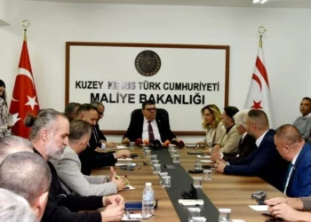 BEROVA SENDİKALARLA GÖRÜŞTÜ: HP’Yİ HÜKÜMET ORTAKLARI İLE GÖRÜŞECEĞİZ