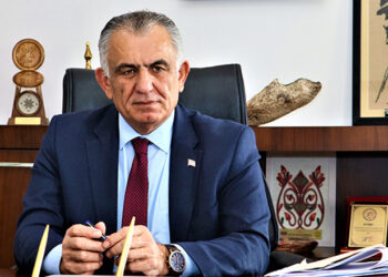 BAĞIMSIZ İLAHİYATÇILARDAN ÇAVUŞOĞLU’NA DESTEK