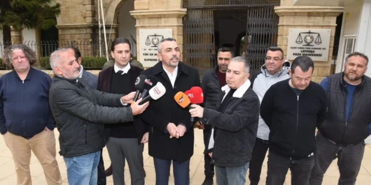 HÜR-İŞ ASGARİ ÜCRETİ YÜKSEK MAHKEMEYE TAŞIDI