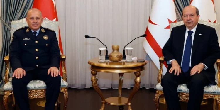 “EŞEKLERİN ÖLDÜRÜLMESİ İLE İLGİLİ BİLGİSİ OLANLAR POLİSE HABER VERSİN”