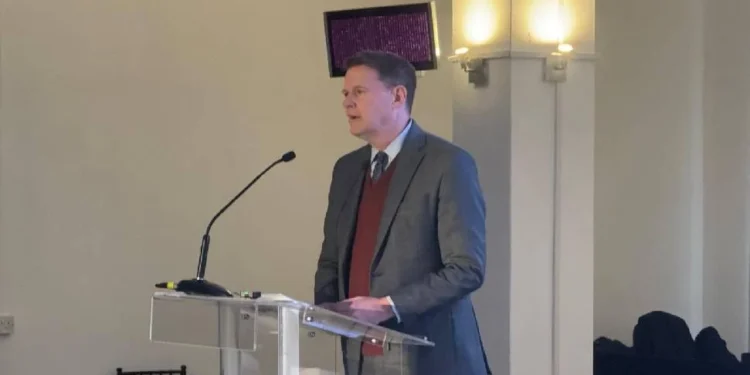 “KUZEYİN EKONOMİK İZOLASYONU CİDDİ BİR BAŞ AĞRISI”