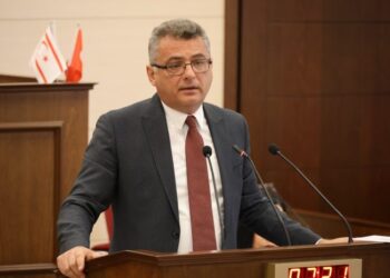 “EN DOĞRU ADIM, TÜZÜĞÜN GERİ ÇEKİLMESİDİR”