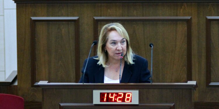 ÇOK BÜYÜK PARALAR ÖDÜYORUZ AMA KALİTELİ HİZMET ALMIYORUZ