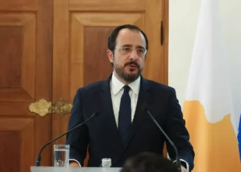 CENEVRE’YE SOMUT ÖNERİLERLE GİDİYOR