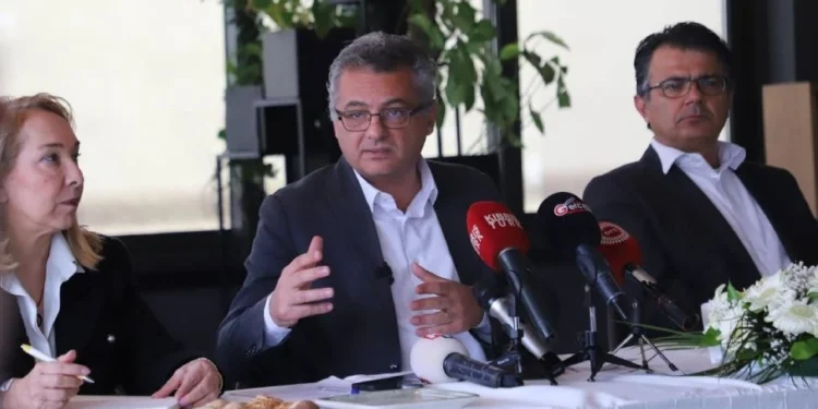 TRAFİK KAZALARINDAKİ ARTIŞ ALARM VERİYOR