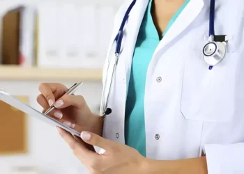 “BU SAĞLIĞIN ÖZELLEŞTİRİLECEĞİNİN AÇIK İLANIDIR”