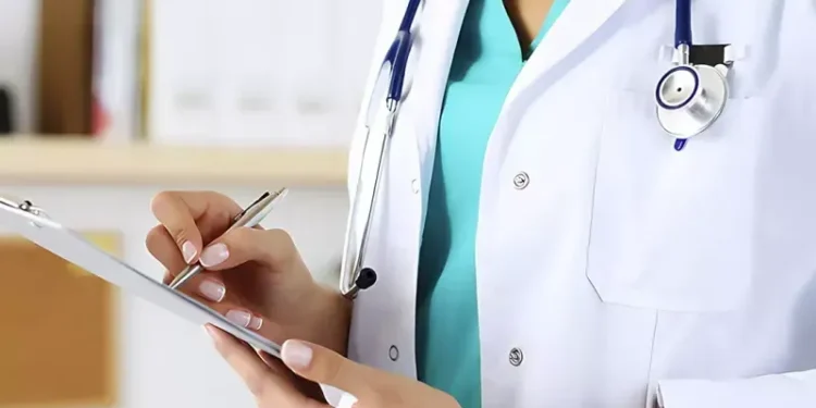 “BU SAĞLIĞIN ÖZELLEŞTİRİLECEĞİNİN AÇIK İLANIDIR”