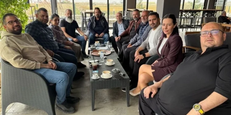 EŞİTSİZLİK DERİNLEŞİYOR