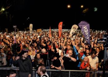 KIBRIS LAİKTİR LAİK KALACAK