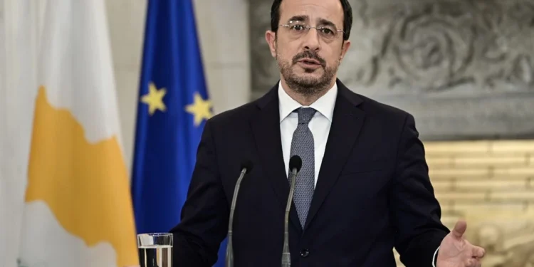 “TATAR’IN İZLEDİĞİ TAKTİK ÇÖZÜME YARDIMCI DEĞİL”