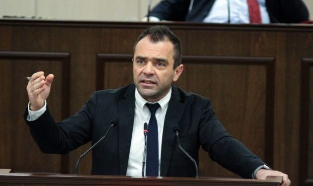 “BU YASA KARA PARA AKLAMAYA AÇIK KAPI BIRAKIYOR”