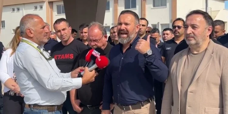 SENDİKALARDAN HÜKÜMETE CUMA’YA KADAR SÜRE