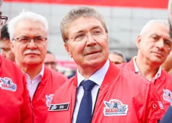 “BİLMİN TAKİPÇİSİ OLUN”