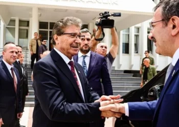 “KKTC, DÜNYA İLE KUCAKLAŞMA YOLCULUĞUNA BAŞLAMIŞTIR VE BU YOLCULUĞA DEVAM ETMEKTEDİR”