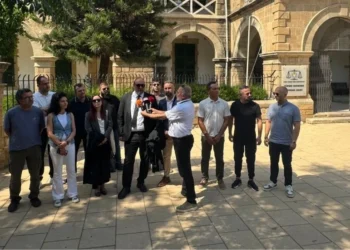 DAVA KARAR İÇİN SÜRESİZ ERTELENDİ