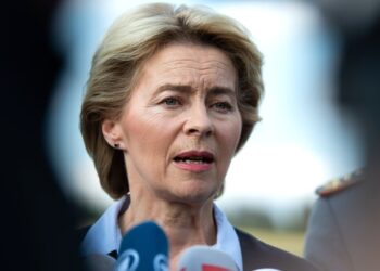 AB, KIBRIS’IN YENİDEN BİRLEŞMESİNE KARARLILIKLA BAĞLI