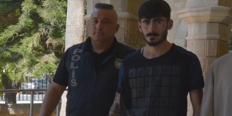 ÇİĞKÖFTECİYİ VURMAK İÇİN GELMİŞ