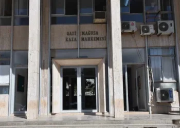 RUMLARA BELGE SAĞLADIKLARI İDDİA EDİLEN 2 KIBRISLI TÜRK 3 GÜN TUTUKLU KALACAK