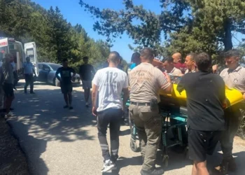 ST. HILARION’DA ARAÇ UÇURUMA DÜŞTÜ, SÜRÜCÜ UCUZ KURTULDU