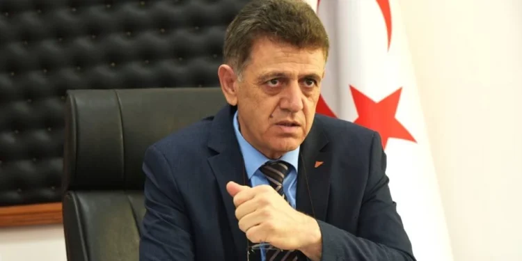 KHK SİYASET ÜSTÜ BİR KURUMDUR TALİMAT VE TELKİN ALMAZ!