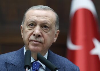 ERDOĞAN’DAN ERHÜRMAN’A TEBRİK