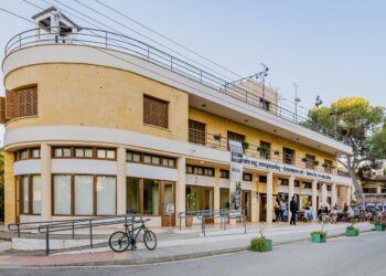 DAYANIŞMA EVİ’NDE TÜRKÇE VE YUNANCA DİL KURSLARINA KAYITLAR BAŞLADI