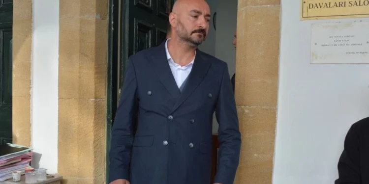 POLİS OLDUĞUNU İDDİA EDEN ŞAHIS TEMİN