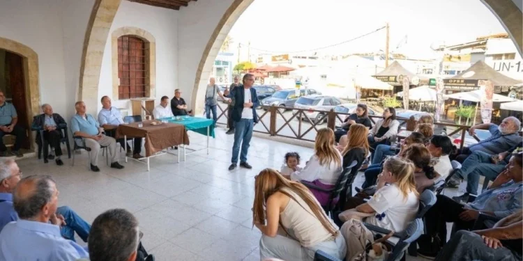 “KIBRIS TÜRK HALKI İKİ EŞİT KURUCU ORTAKTAN BİRİDİR, YOK SAYILAMAZ”