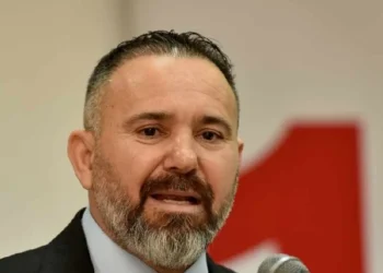 HALKIN GÜÇLÜ DEĞİŞİM İRADESİ KARŞISINDA HÜKÜMETİN YAPMASI GEREKEN İSTİFA ETMEKTİR