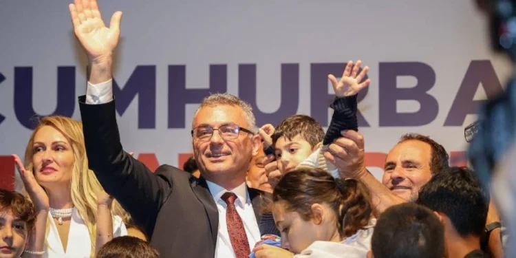 “ERHÜRMAN’IN GALİBİYETİ GÖZLERİ KIBRIS SORUNUNA ÇEVİRDİ”