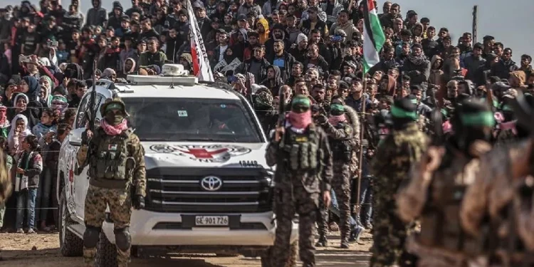 HAMAS  ESİRLERİN TÜMÜNÜ SERBEST BIRAKTI