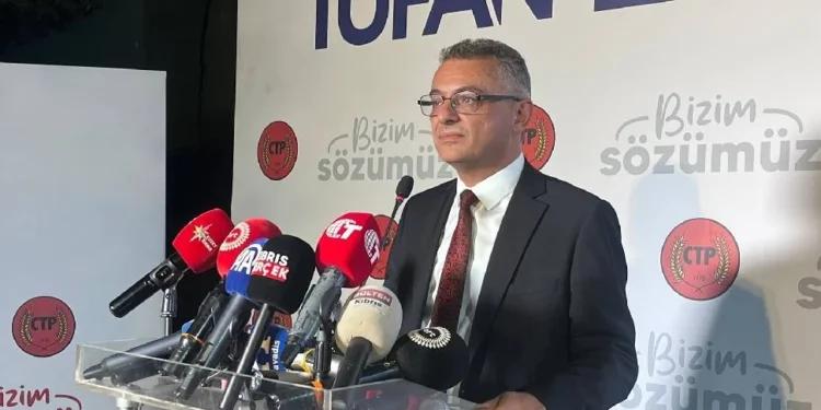 ERHÜRMAN: “BİRLİKTE YÜRÜDÜK, BİRLİKTE KAZANDIK”