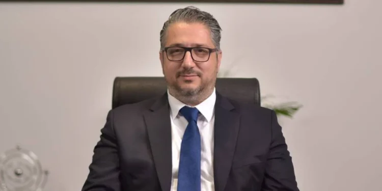 ŞENKUL YENİ SEÇİLEN NEW YORK BELEDİYE BAŞKANI’NI