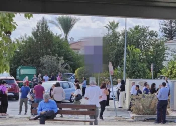 BAF AÇIKLARINDA MEYDANA GELEN DEPREM PANİĞE YOL AÇTI