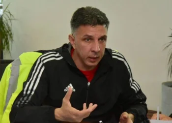 BÖLGEDE YAĞIŞ AZALDI, SADECE TEK YOL KAPALI