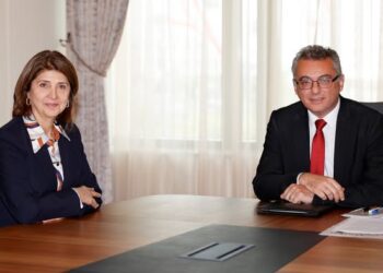 Erhürman yarın Holguin’le bir araya gelecek