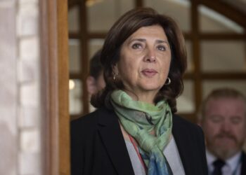 HOLGUIN 26 OCAK’TA GELİYOR