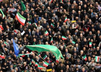 İRAN’DAKİ PROTESTOLARDA HAYATINI KAYBEDENLERİN SAYISI 5 BİNİ GEÇTİ