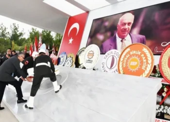 DENKTAŞ, VEFATININ 14’ÜNCÜ YIL DÖNÜMÜNDE TÖRENLE ANILDI