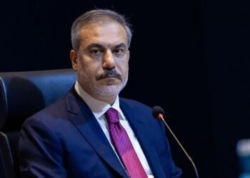 Türk hava sahasının ihlali kabul edilemez